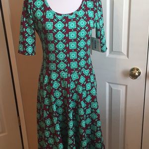 NWT Lularoe Nicole Dress - Large